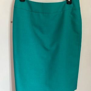 green pencil skirt